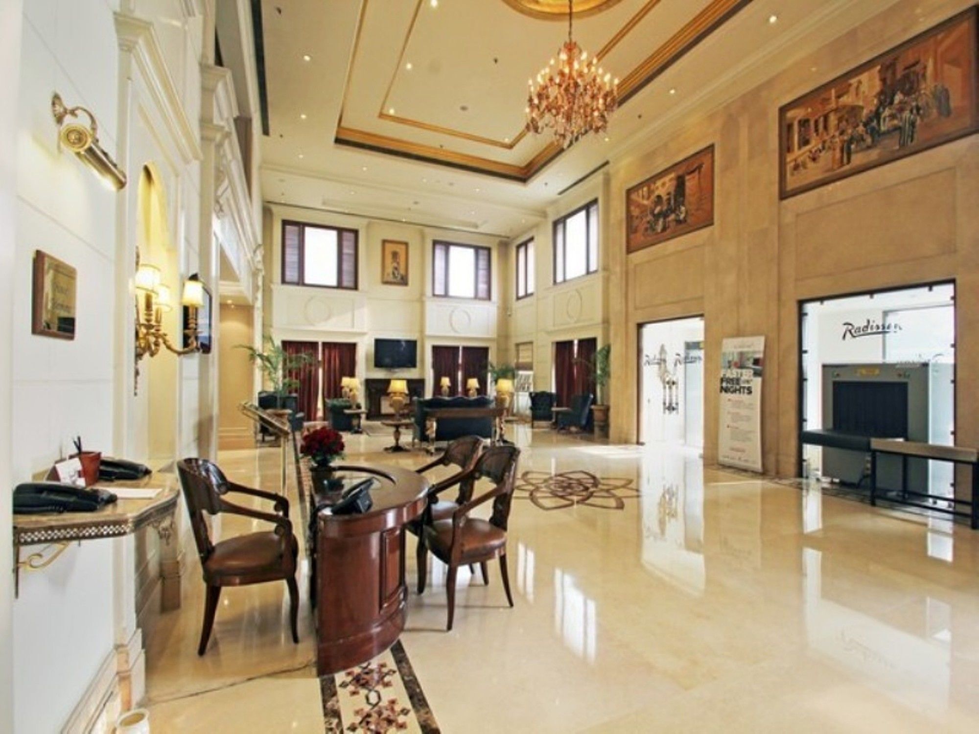 Radisson Hotel Jalandhar Esterno foto